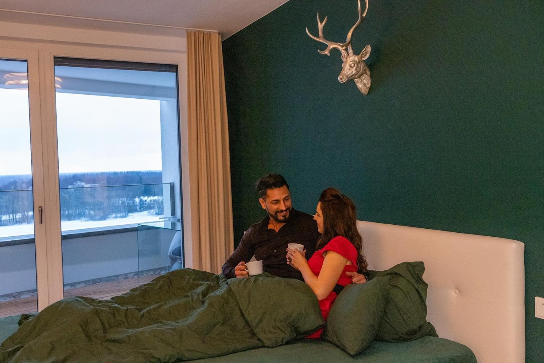 Alpen-Panorama Suite - Einzigartige Privatsuite Hoch Ueber Muenchen, 12Tes Og, Alpenblick, Loggia, Whirlpool, 15 Minuten Zum Zentrum, Ruhe Und Erholung In Der Stadt Muenchen Fuer Privat Und Geschaeftlich Reisende Exterior foto